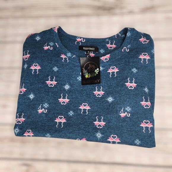 Ellen Tracy Women's Flamingo Super Soft Lounge Top Size Medium Cozy - Picture 1 of 8